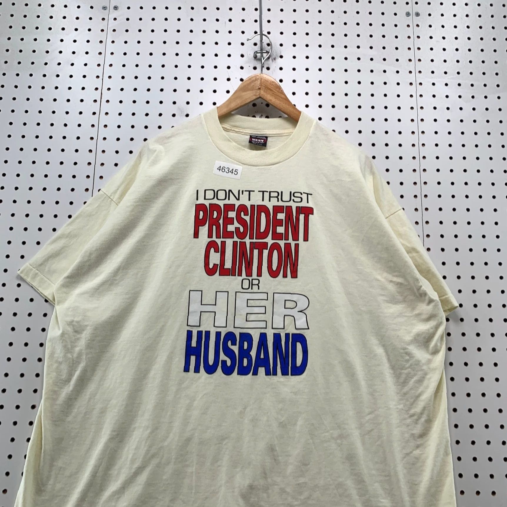 Fruit Of The Loom VINTAGE Vintager Funny Bill Clinton Shirt Mens 3XL White Single Stitch Hillary 90s USA Size US XXL / EU 58 / 5 - 4 Thumbnail