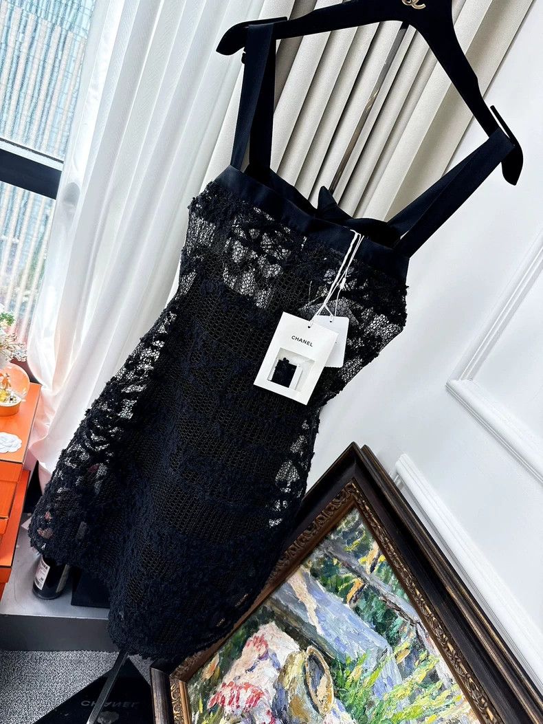 Chanel Chanel 25s spring and summer show black hollow three-dimen Size XS / US 0-2 / IT 36-38 - 1 Thumbnail