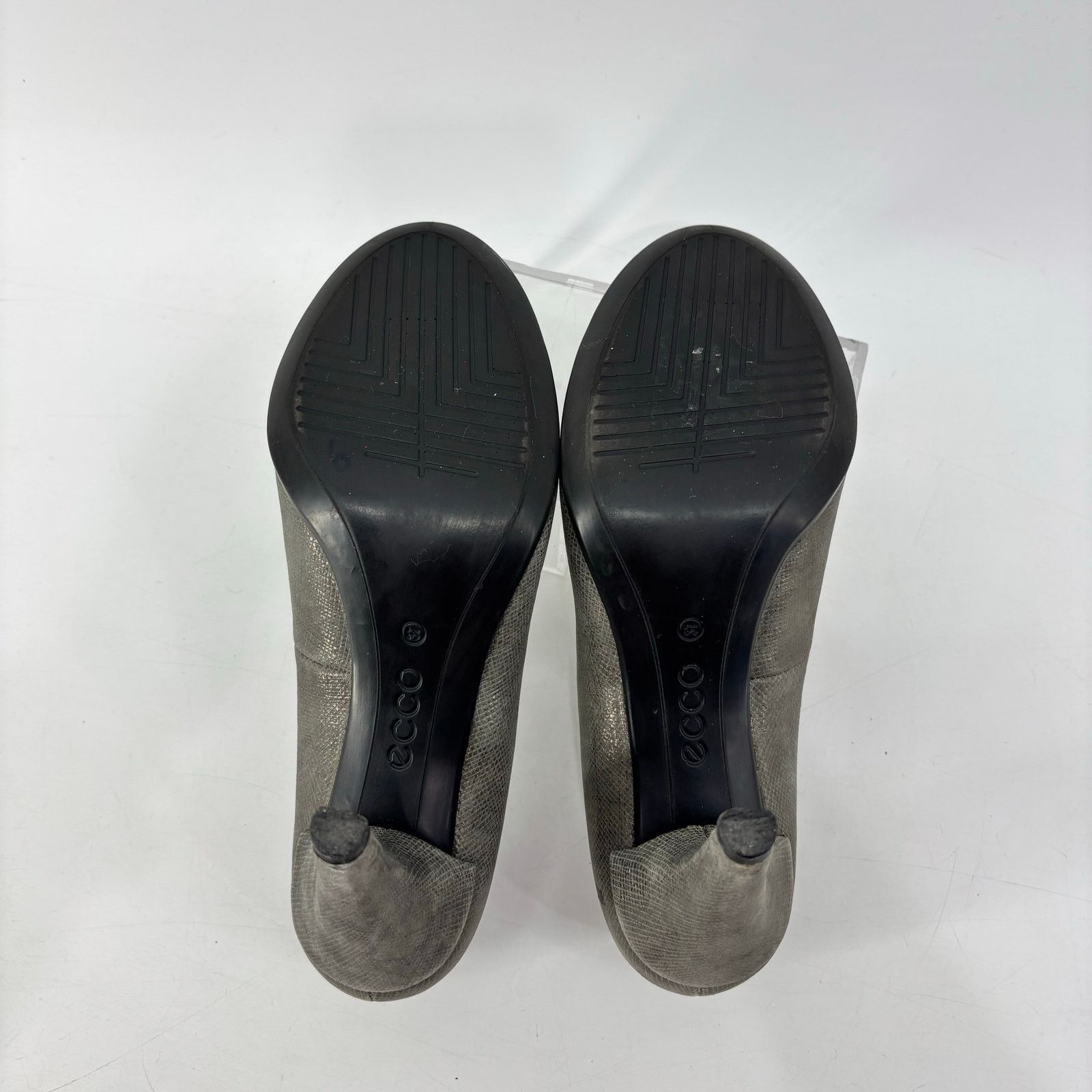 Ecco ECCO Womens US 6 Shape 75 Leather Pumps Size Warm Gray Size US 6 / IT 36 - 7 Thumbnail