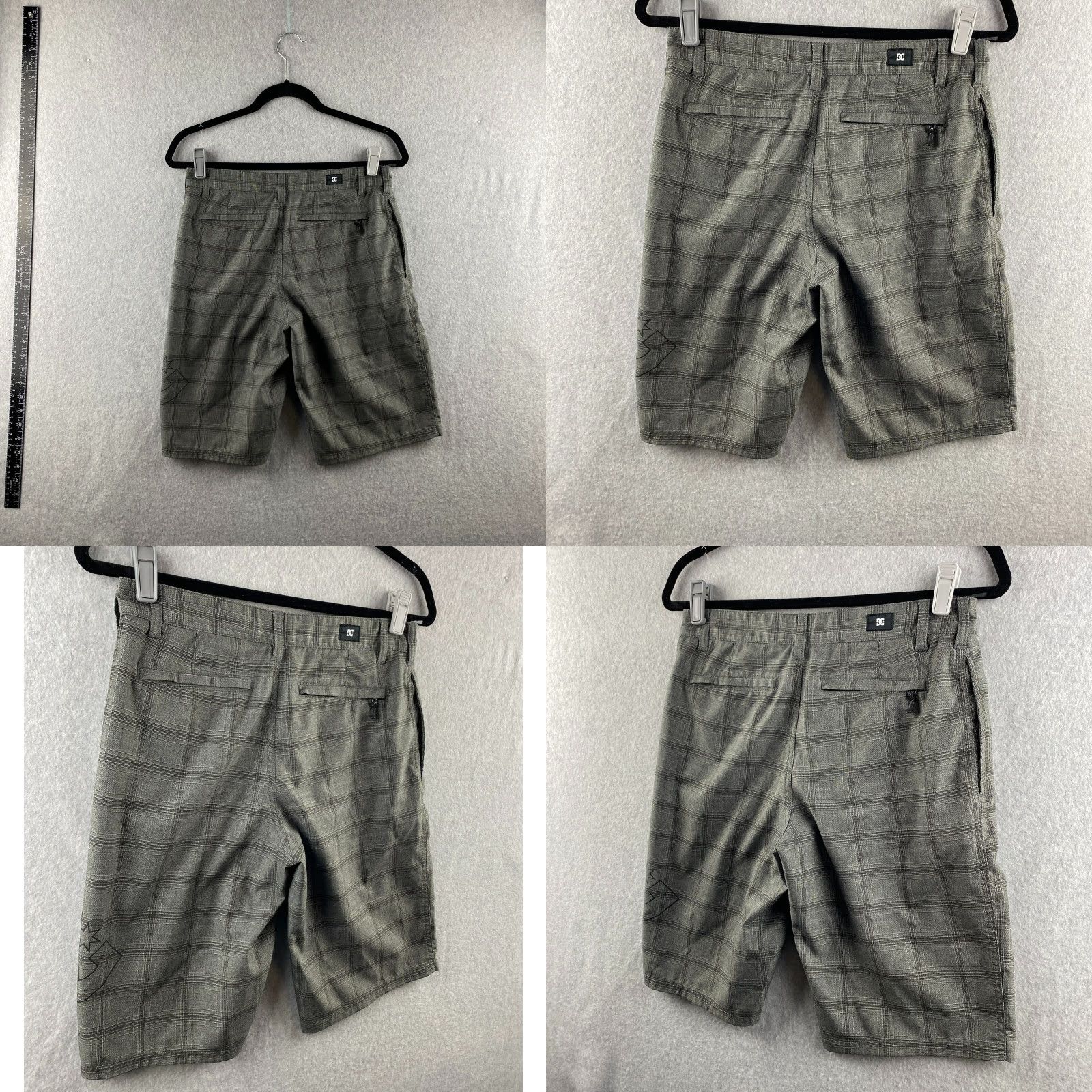 Vintage DC Shorts Mens 28 Gray Plaid Chino Embroidered Logo Zip Pockets Casual Comfort Size US 28 / EU 44 - 9 Thumbnail