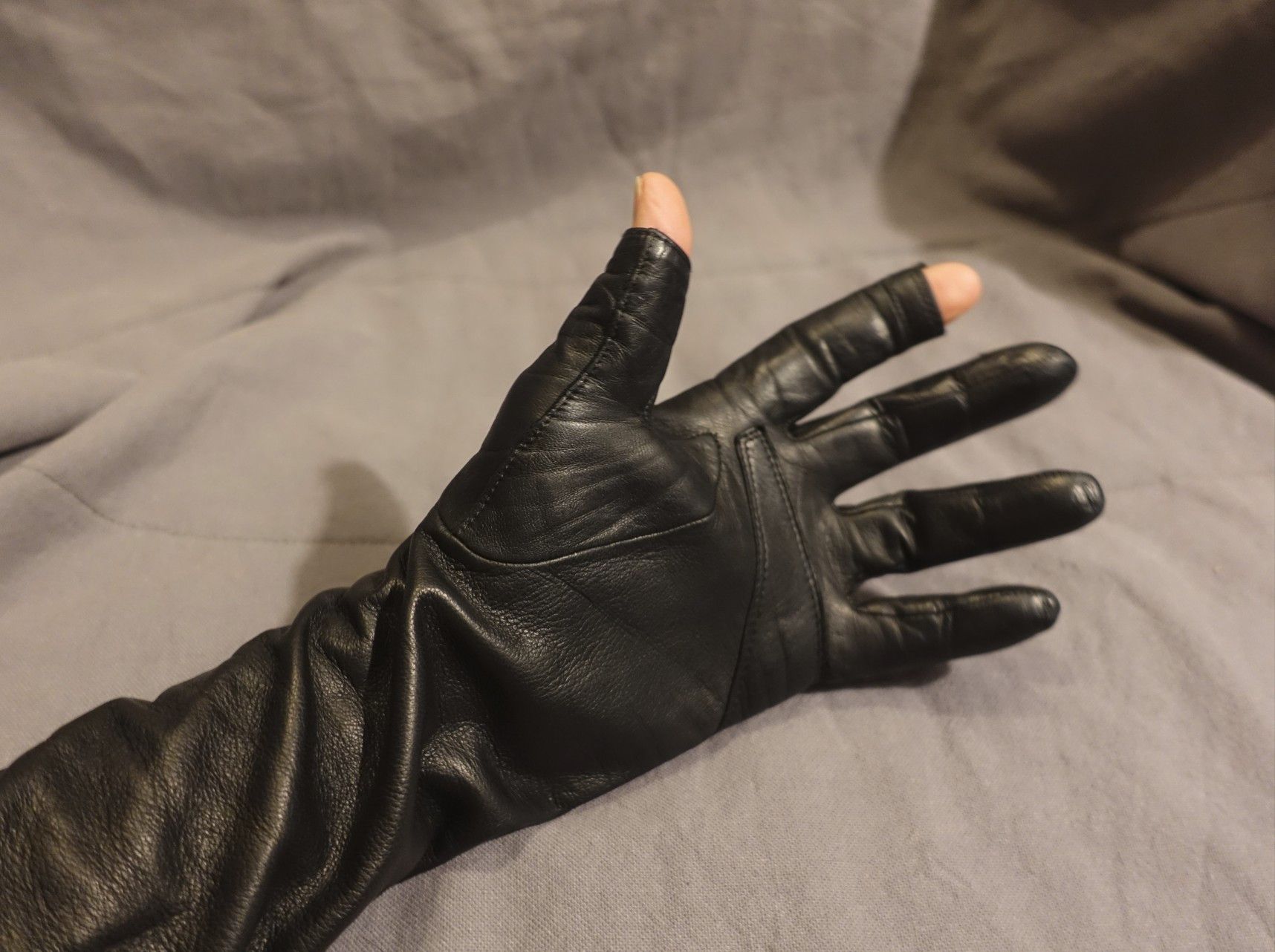 Rick Owens BEACH GAUNTLETS Size ONE SIZE - 5 Thumbnail
