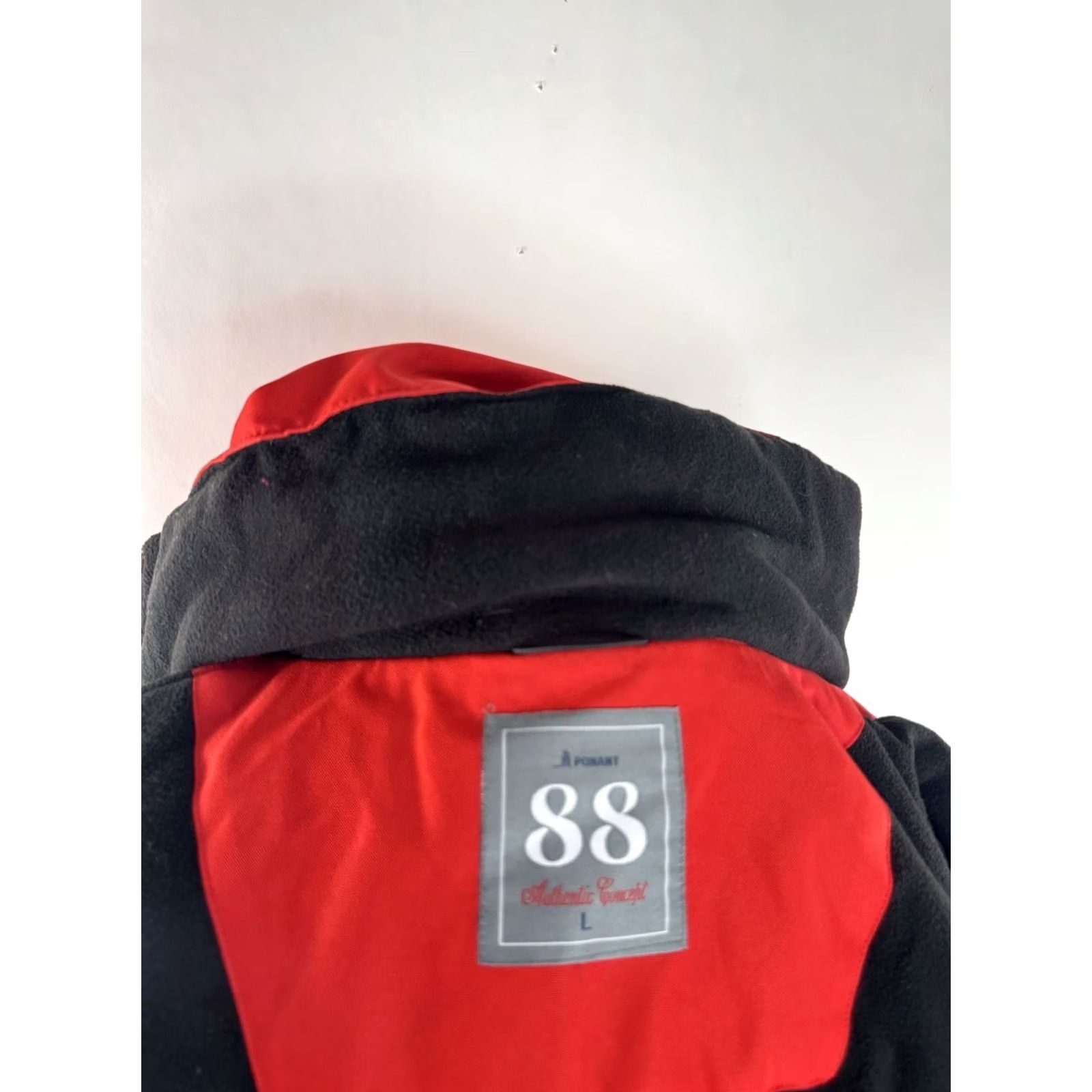 Vintage PONANT 88 Hooded Embroidered Mens L Polar Expedition Jacket Red Parka Size US L / EU 52-54 / 3 - 6 Thumbnail