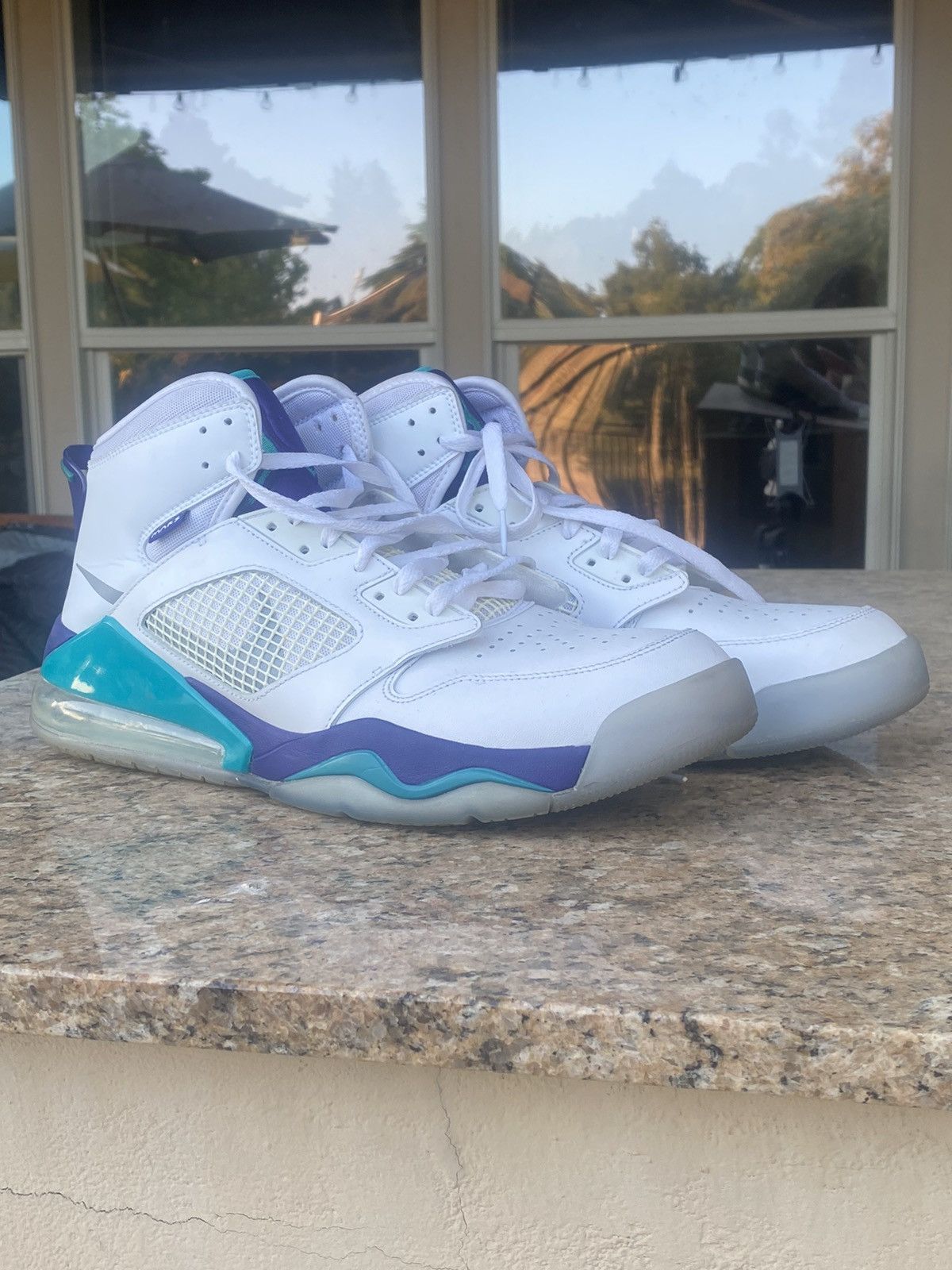 Jordan mars 270 sales grape