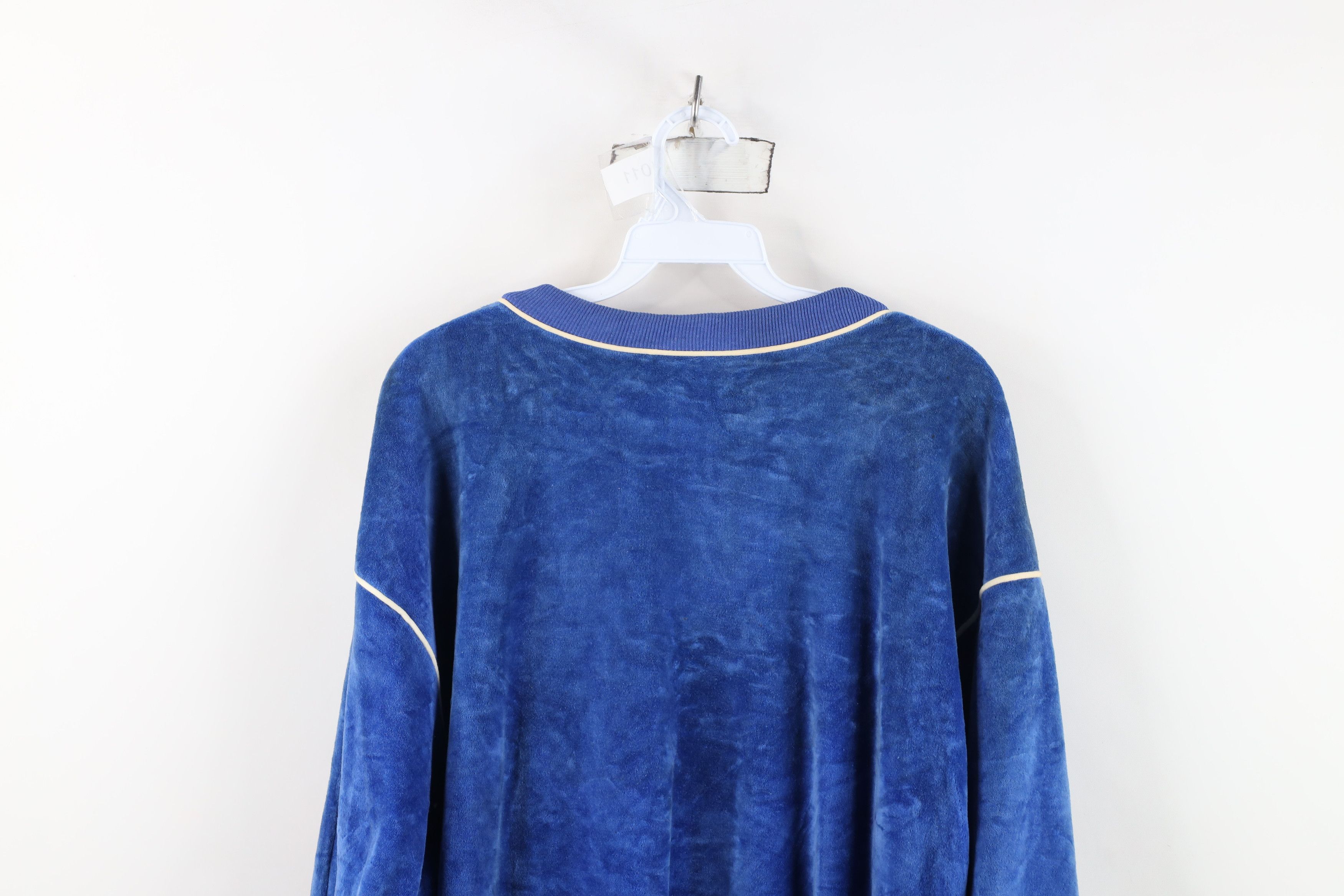 Vintage Vintage 70s Streetwear Velvet Velour Sweatshirt Blue USA Size US XL / EU 56 / 4 - 13 Thumbnail
