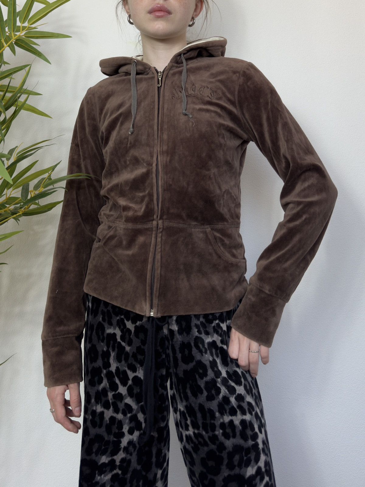Juicy Couture VINTAGE JUICY COUTURE BIG LOGO Y2K BROWN ZIP HOODIE Size XL / US 12-14 / IT 48-50 - 3 Thumbnail