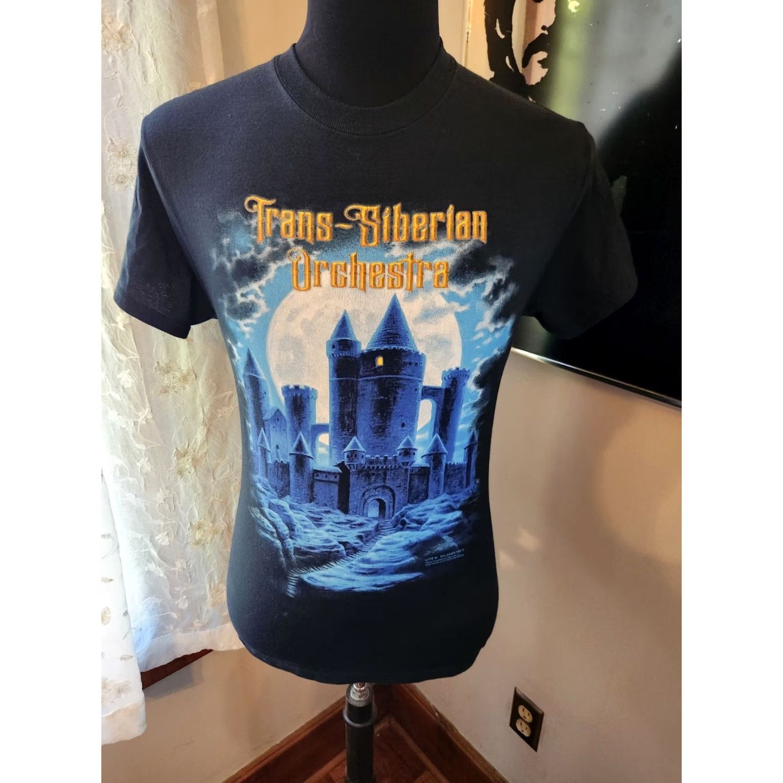 Gildan Trans Siberian Orchestra T-Shirt Mens Small Black Crew Neck Cotton 2016 Winter Tour Double-Sided Graphic Print Shirt Band Music Shirt Size US S / EU 44-46 / 1 - 2 Thumbnail