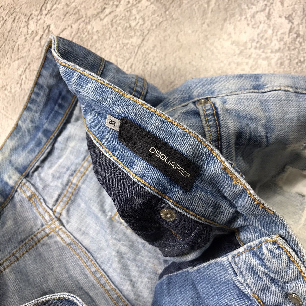 Vintage Vintage Dsquared2 Thrashed Distressed Shorts Y2K Skate 34 Size US 34 / EU 50 - 4 Thumbnail