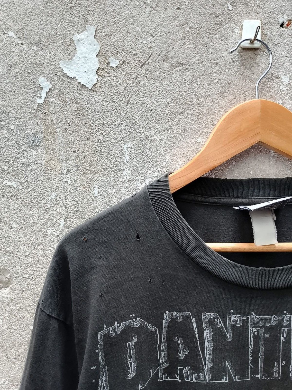 Band Tees 🔥 Pantera “Cowboys From Hell” Skull Snake Distressed LS Tee Size US M / EU 48-50 / 2 - 10 Thumbnail