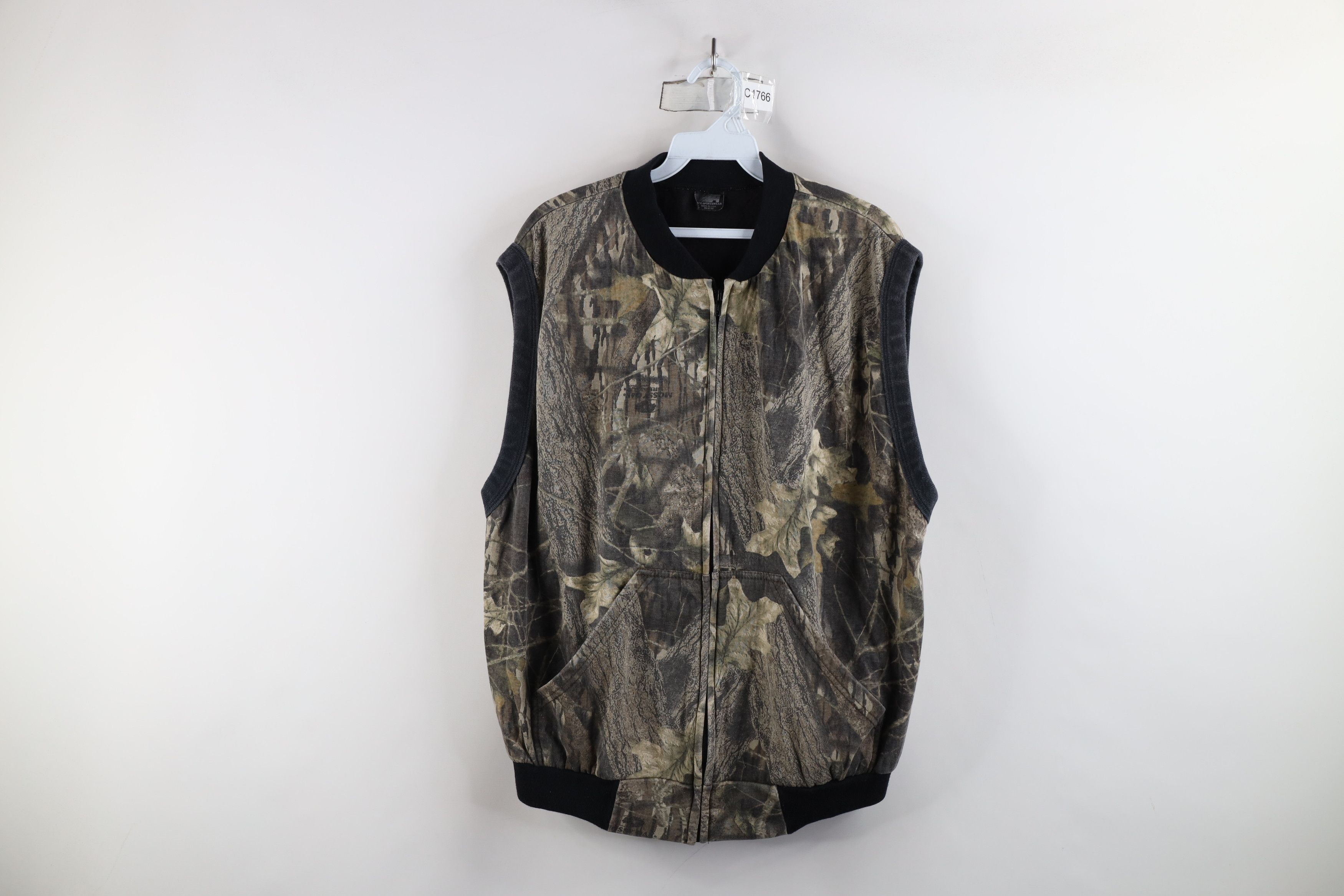 Vintage Vintage 90s Streetwear Camouflage Sleeveless Vest Jacket Size US XL / EU 56 / 4 - 1 Thumbnail