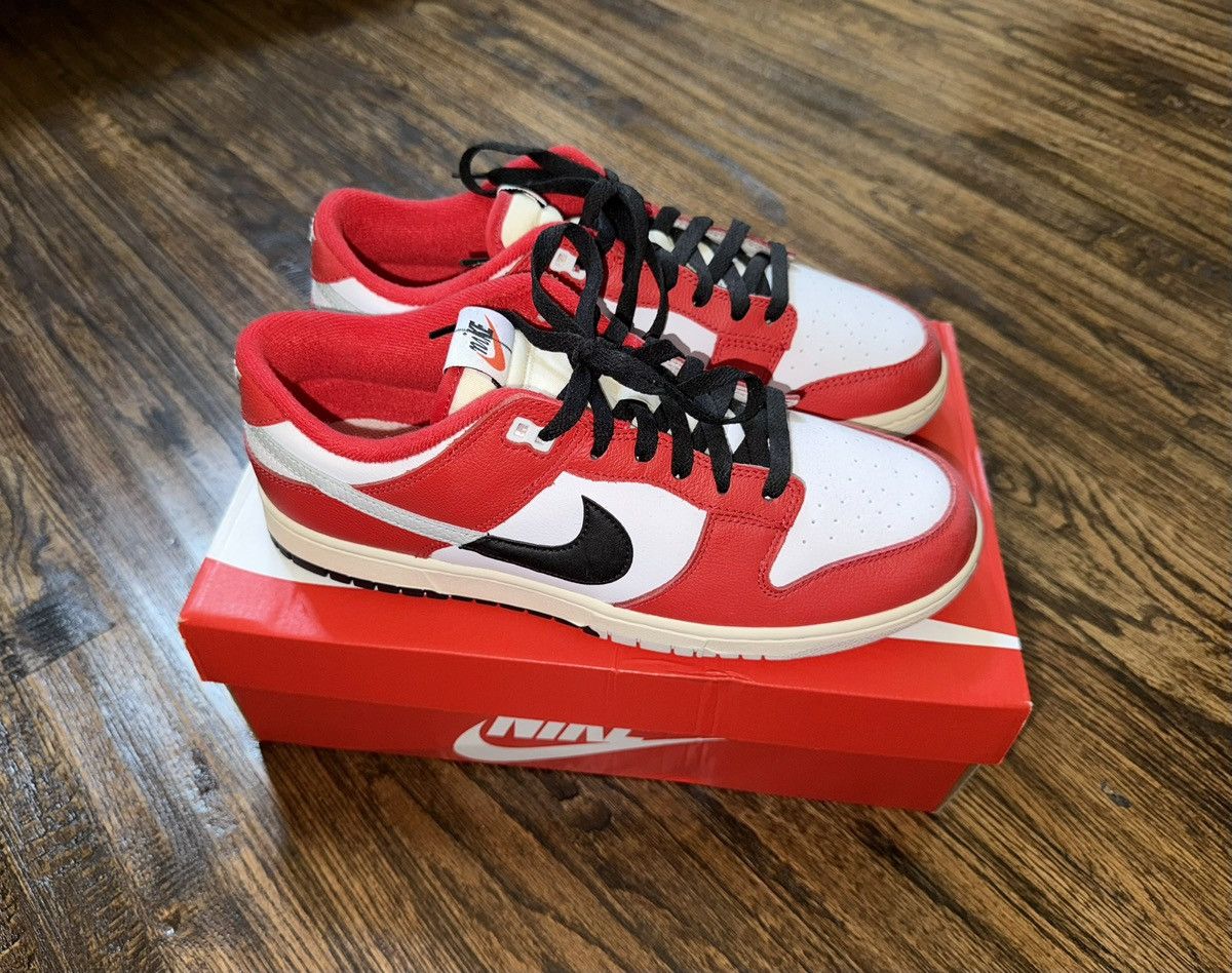 Nike Nike Dunk Low Retro PRM Chicago Split Sz 10.5 University Red Size US 10.5 / EU 43-44 - 9 Thumbnail