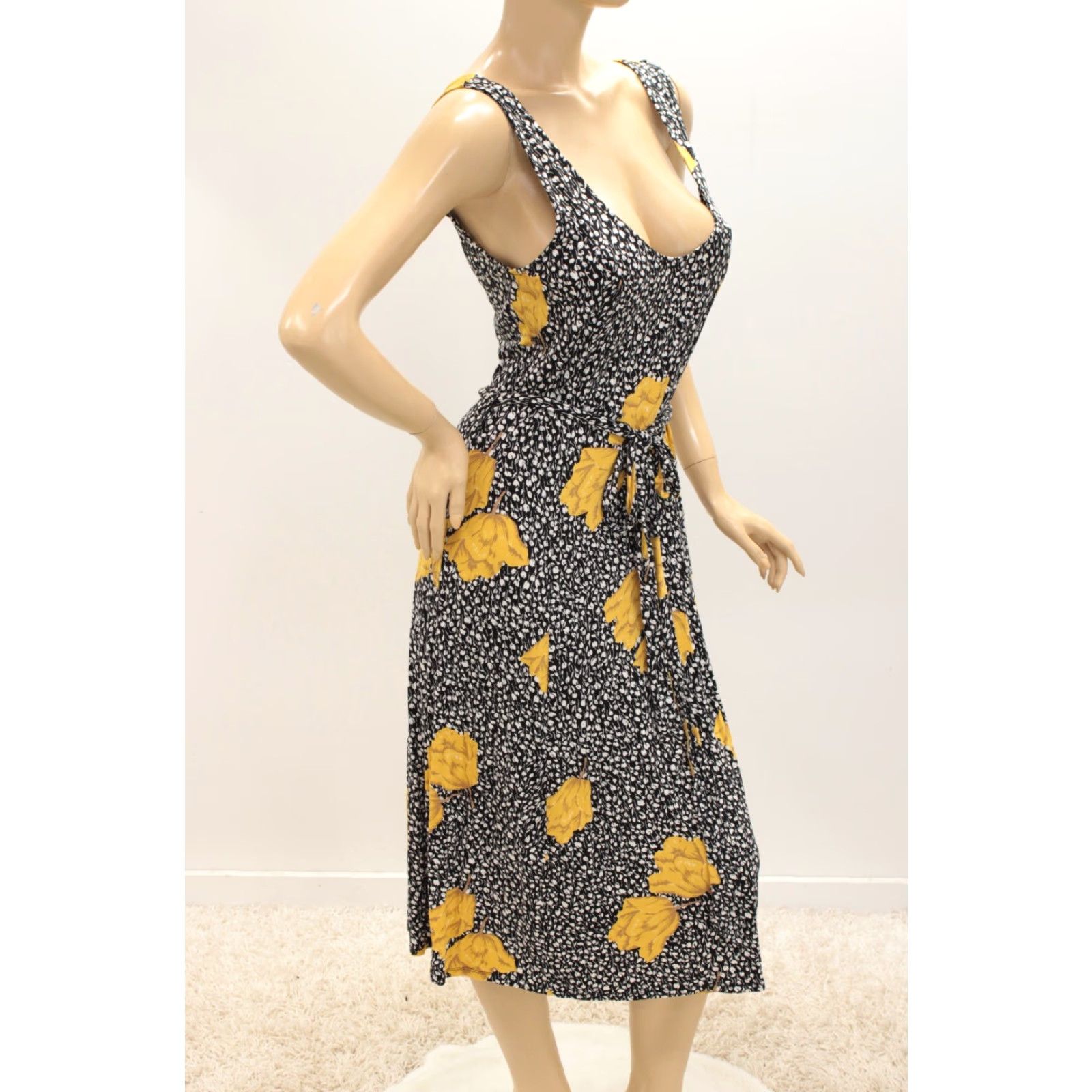 Vintage VINTAGE ModCloth Slip Dress Women's Medium Black Floral Cottagecore Midi Sleeveless A-Line Belted Retro Flower 90s Womens Size M / US 6-8 / IT 42-44 - 4 Thumbnail