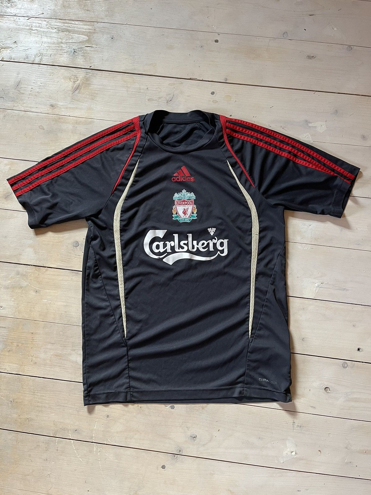 リバプール Adidas carlsbargロゴ Rare Vintage 90s 1992 Adidas Carslberg Liverpool | Depop