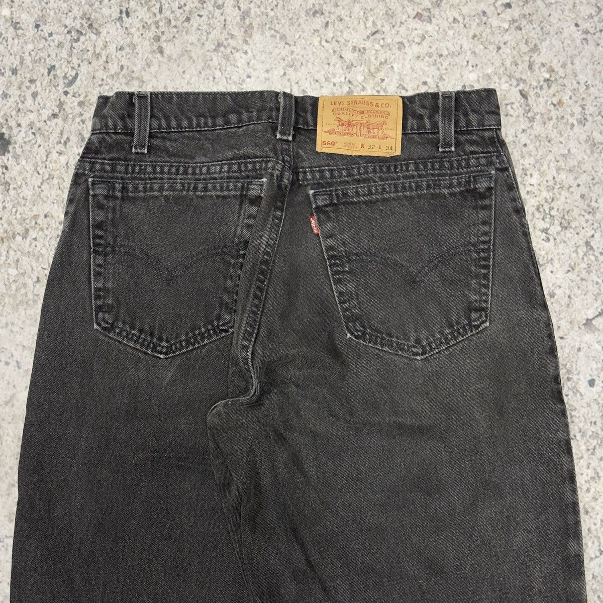 Levi's Vintage 90s Levi’s 560 Faded Black Jeans ERD Grunge Chrome Size US 31 - 4 Thumbnail