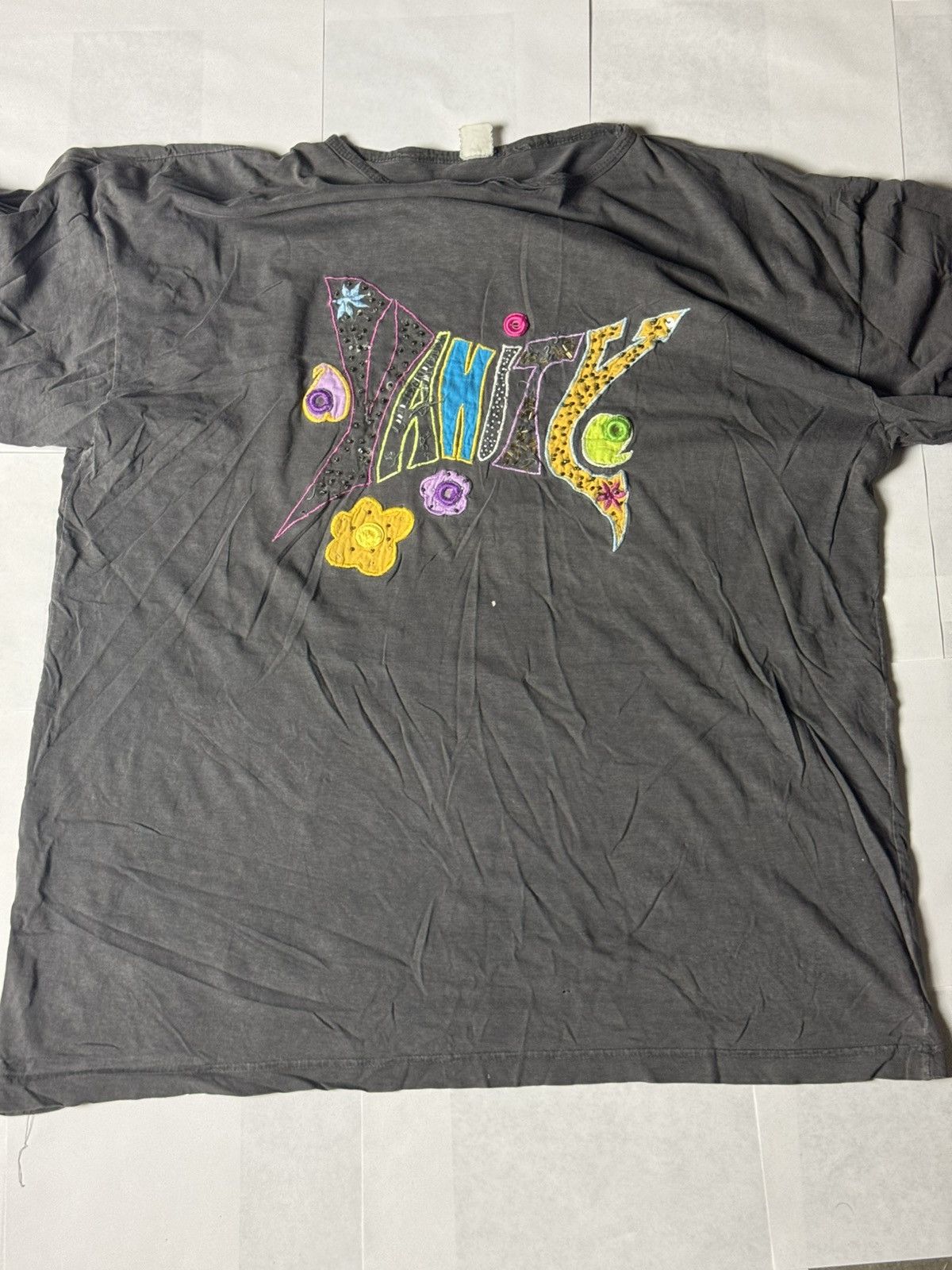 Vintage Vintage Random word shirt Size US XL / EU 56 / 4 - 1 Thumbnail