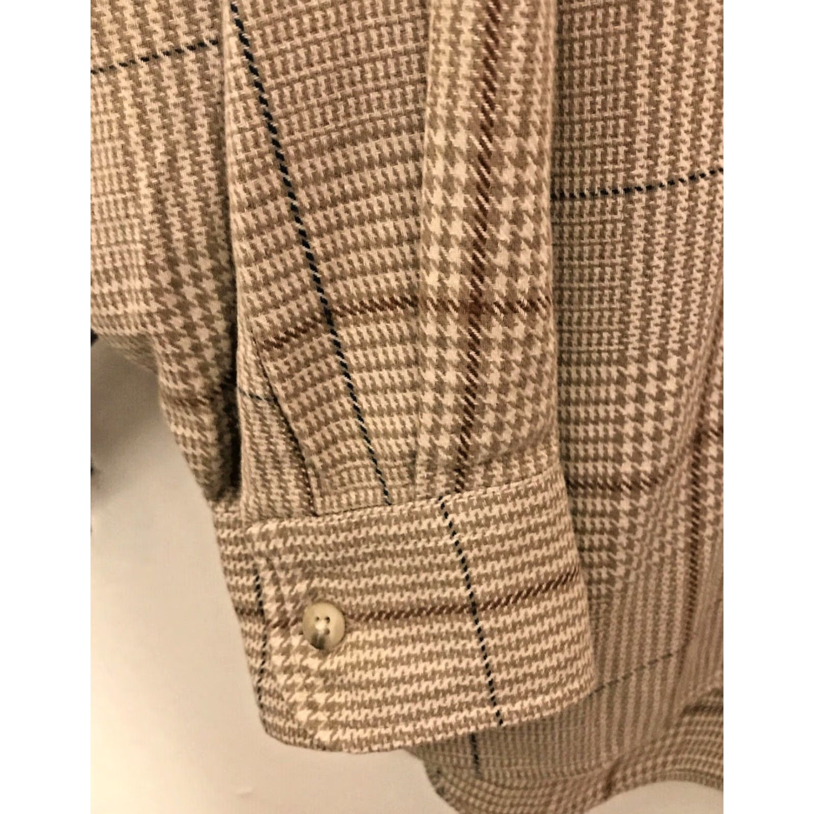 Vintage VINTAGE XL Jos. A. Bank Sportswear Cotton 2x2 Twill Button Up Men's Shirt 100% Cotton Size US XL / EU 56 / 4 - 6 Thumbnail