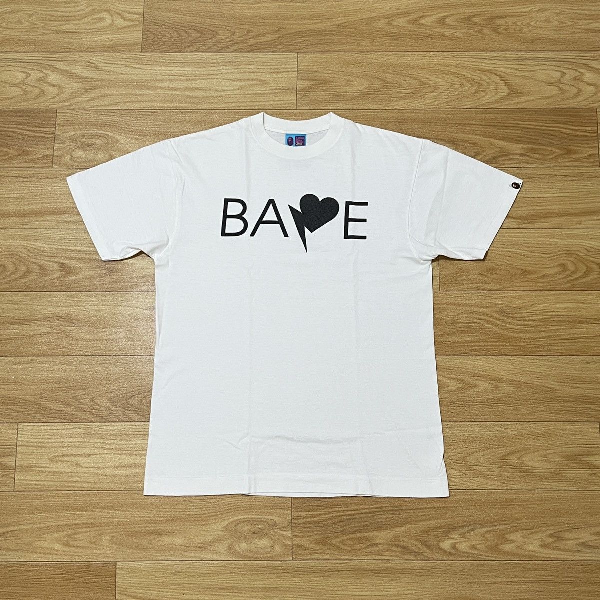 Bape 💥 Bape Letter Logo Vintage Tee 💥 Size US L / EU 52-54 / 3 - 2 Thumbnail
