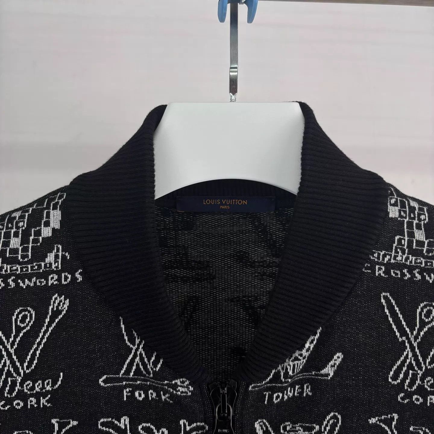 Louis Vuitton LV Victory Sign All Over Print Jacket XXL Size US XXL / EU 58 / 5 - 3 Thumbnail