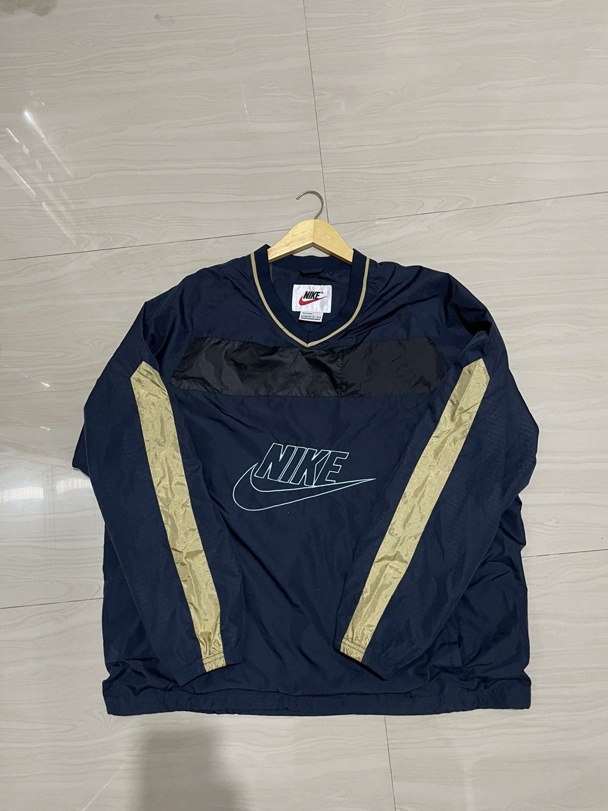 Nike Nike windbreaker Size US XL / EU 56 / 4 - 6 Thumbnail