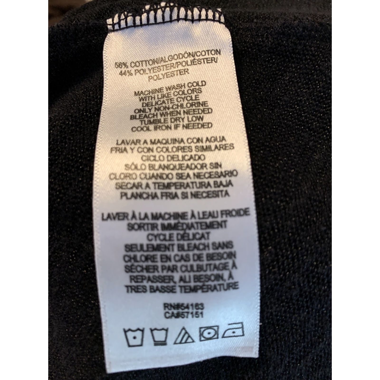 Calvin Klein Calvin Klein Performance Hooded Pullover Long Sleeve M Women Black Quick Dry Gym Training Cross Training CrossFit Yoga V-Neck Size M / US 6-8 / IT 42-44 - 6 Thumbnail