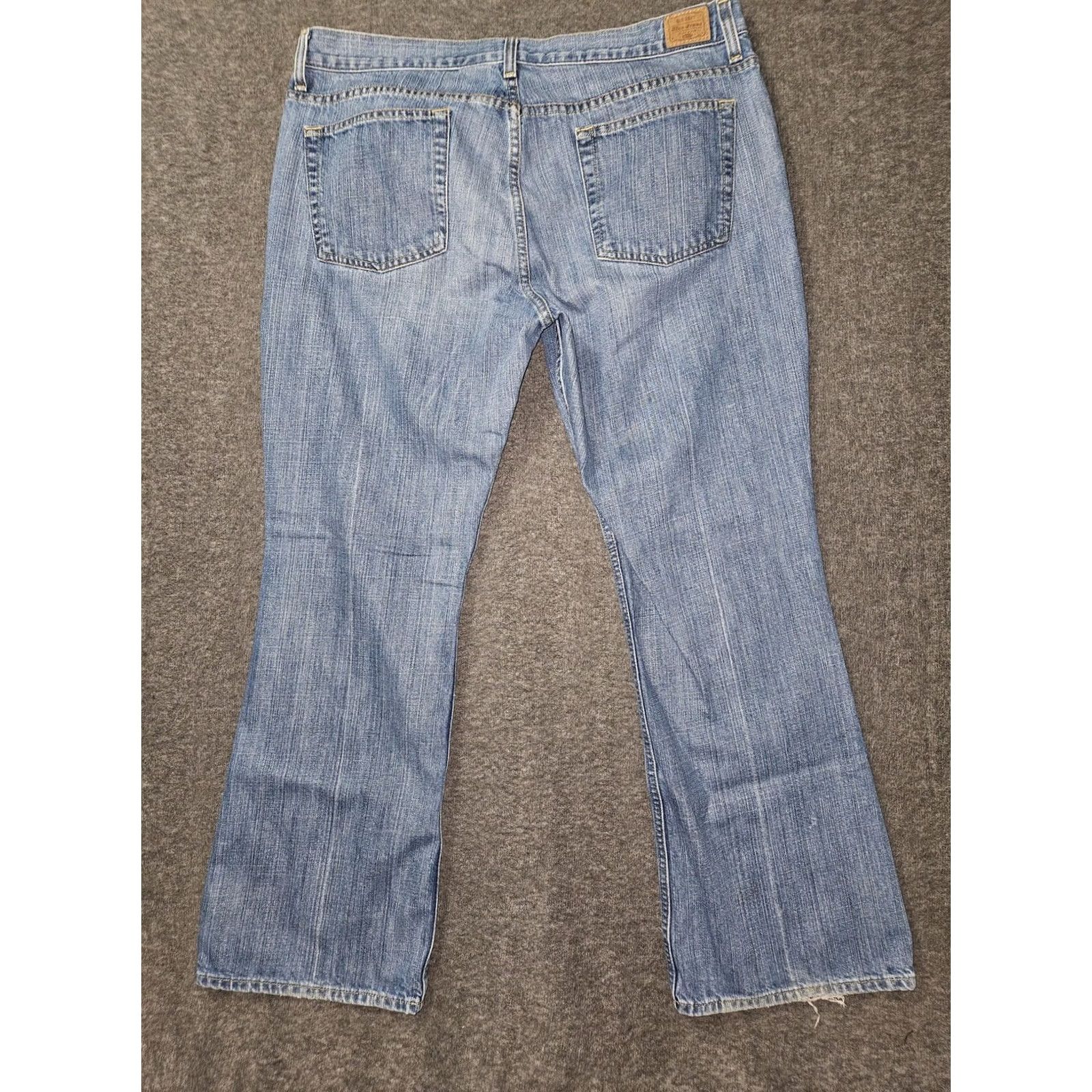 Old Navy VINTAGE Old Navy Jeans Womens 16 Short Wash Mid Rise Bootcut Denim Size 38" / US 16 / IT 52 - 7 Thumbnail