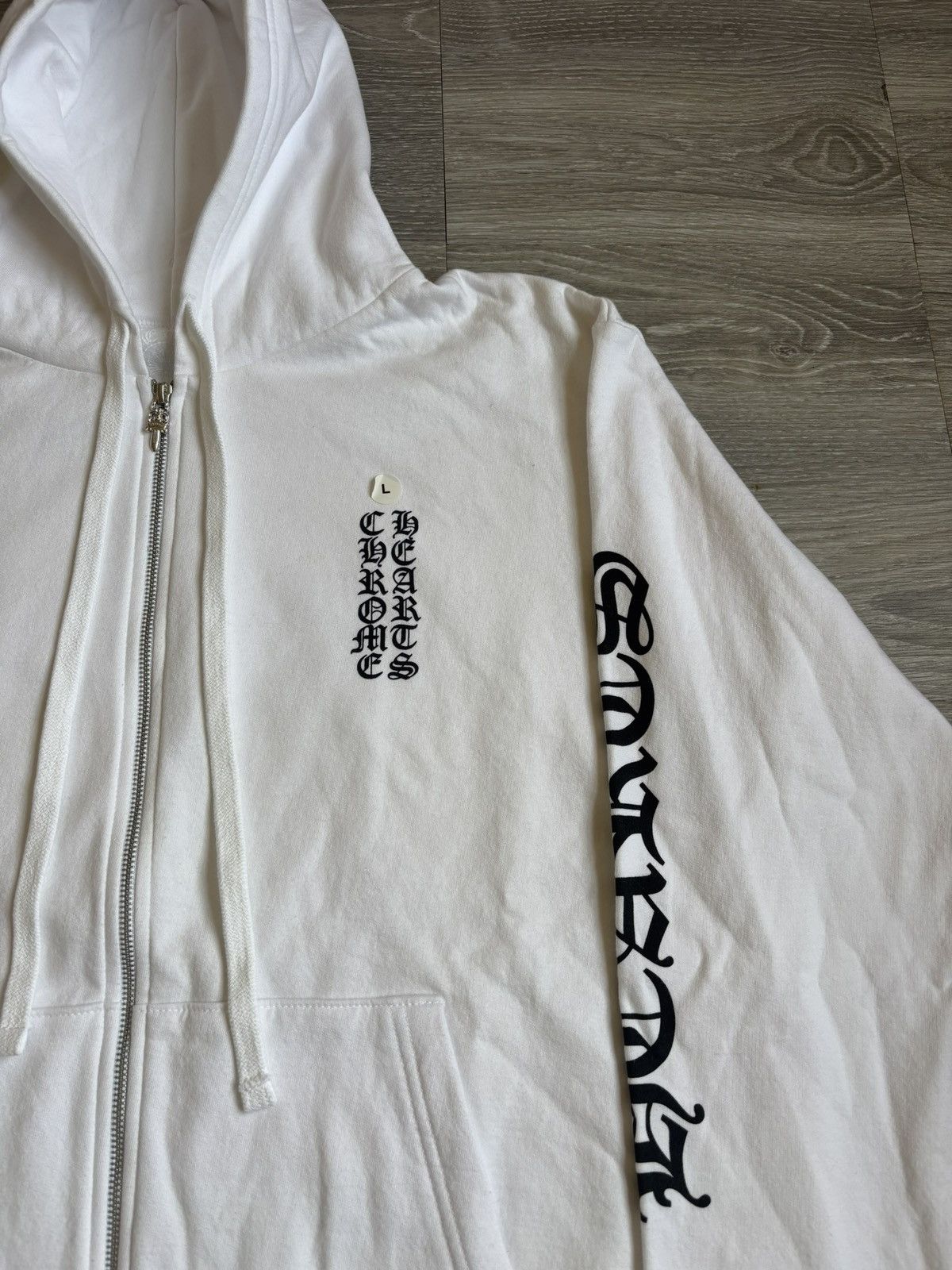Chrome Hearts Chrome Hearts White Vertical Logo Zipup Hoodie Size US L / EU 52-54 / 3 - 4 Thumbnail