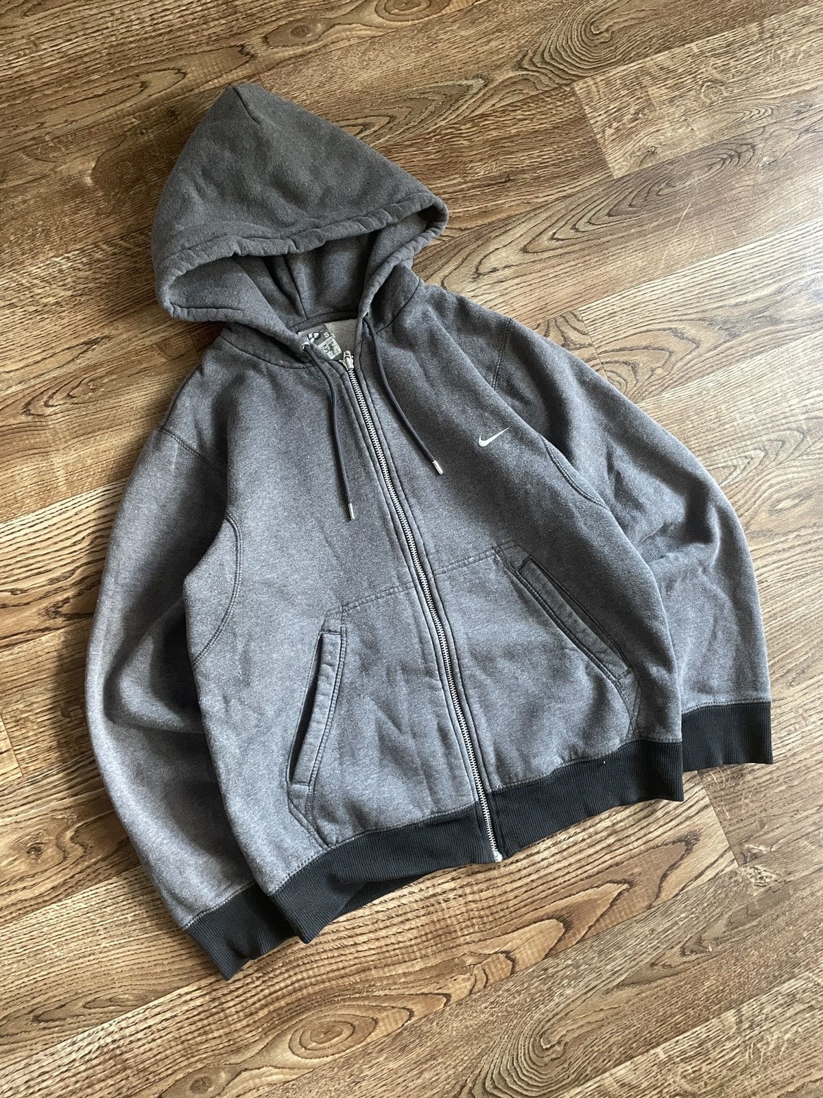 Nike × Vintage ⛩️ Vintage Nike Hoodie Small Logo Faded Basic Oversize Baggy Size US S / EU 44-46 / 1 - 2 Thumbnail