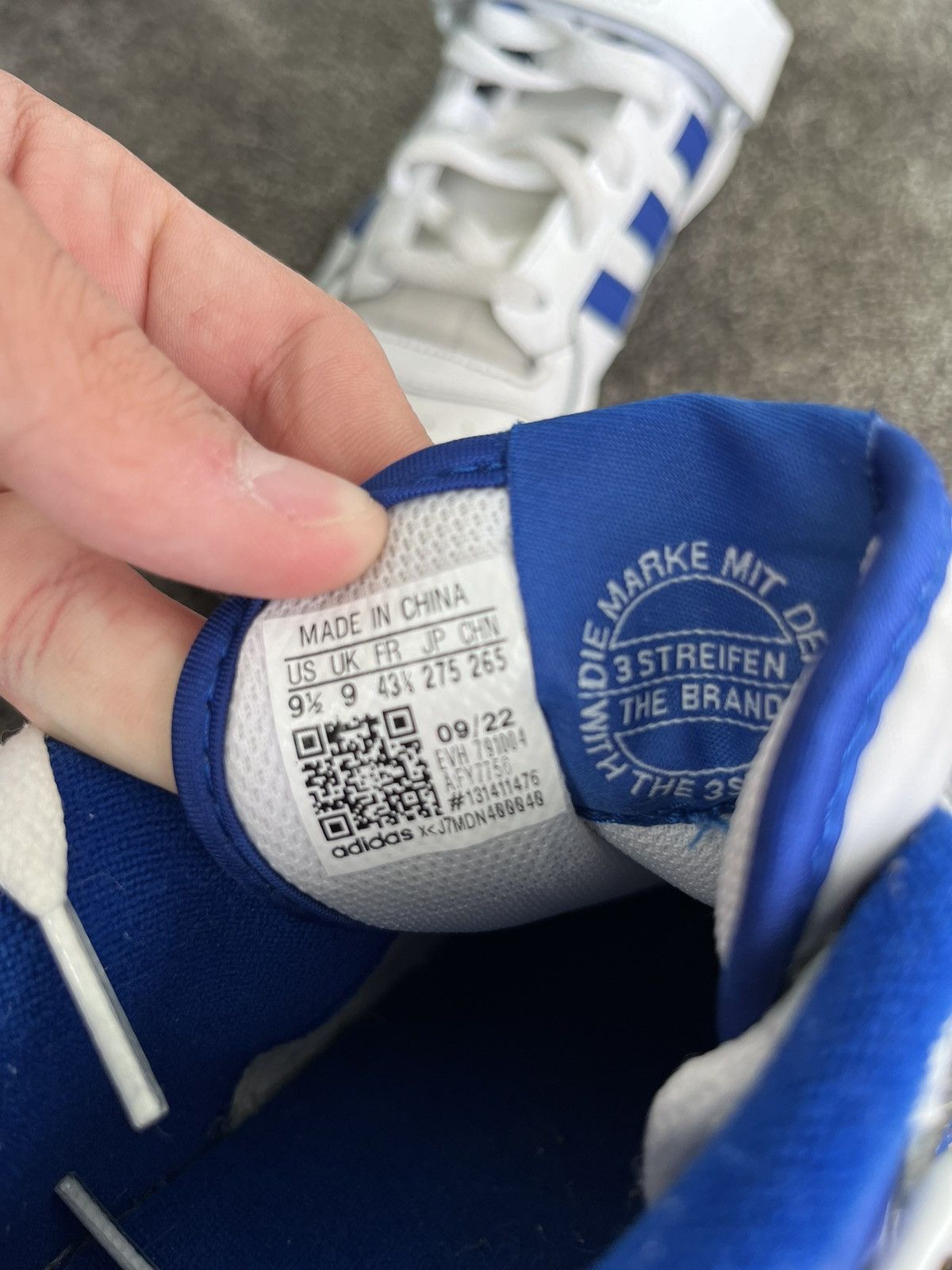 Adidas Adidas low forum white/blue Size US 9 / EU 42 - 3 Thumbnail