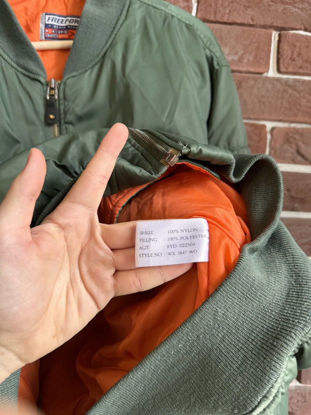 Vintage Ma1 Flyer Green Vintage Nylon Bomber Jacket Boxy Fit Rare Size US M / EU 48-50 / 2 - 8 Thumbnail