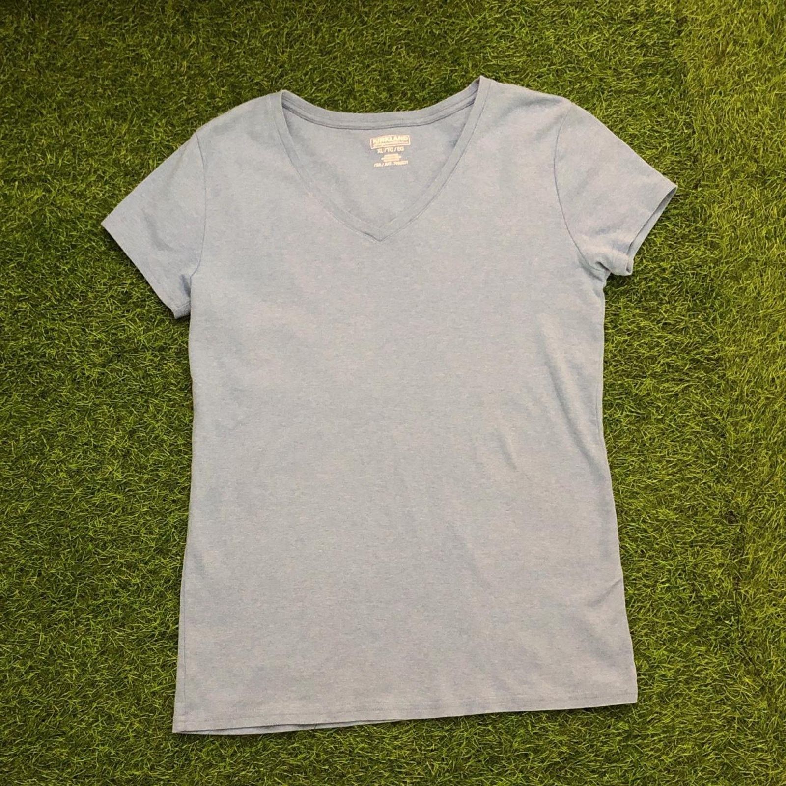 Kirkland Signature Women's Basic Blue Kirklands V-Neck Tee Size XL / US 12-14 / IT 48-50 - 1 Thumbnail