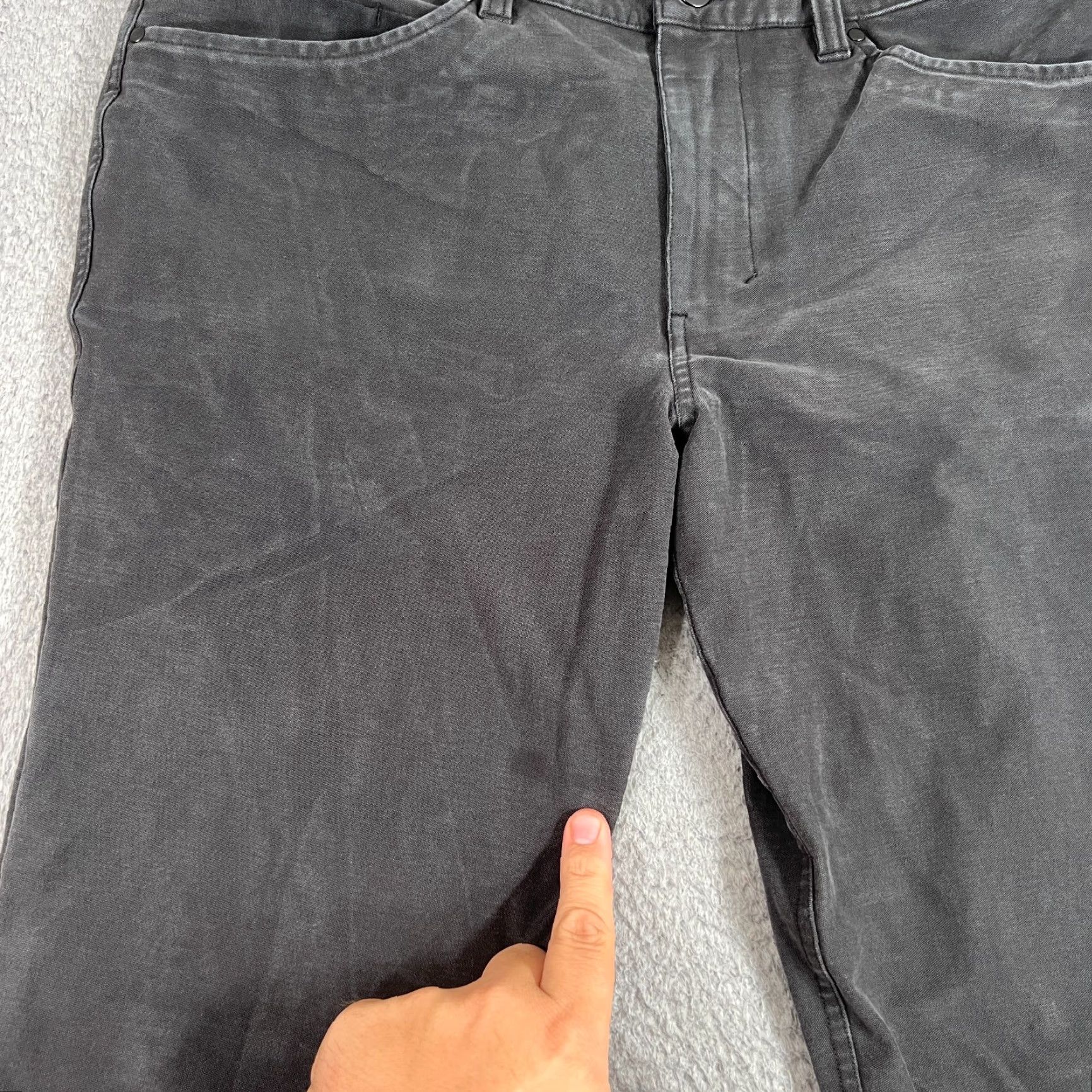 Lululemon VINTAGE Lululemon Slim Fit Chino Pants Men 34 Black Casual Travel Workwear Cotton 2010s Size US 34 / EU 50 - 2 Thumbnail