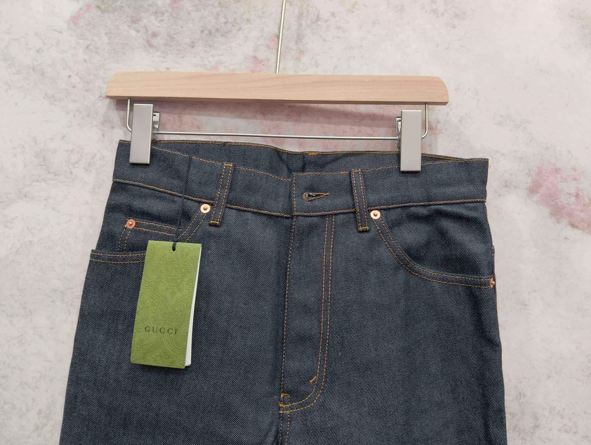 Gucci GUCCI Back Logo Patch Straight Leg Jeans Size 29 Size US 29 - 3 Thumbnail