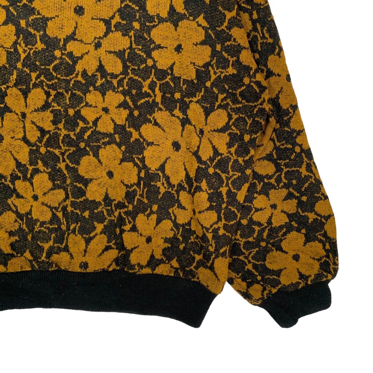 Designer Knit wear Italians Design made in italy Floral sweater Size M / US 6-8 / IT 42-44 - 4 Thumbnail