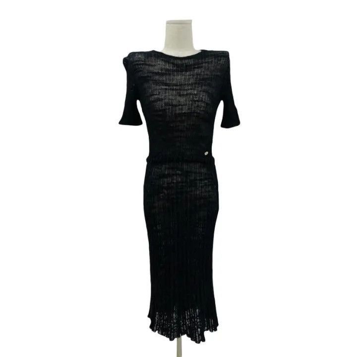 Chanel Chanel Black Knit Short Sleeve Dress Size XS / US 0-2 / IT 36-38 - 1 Thumbnail