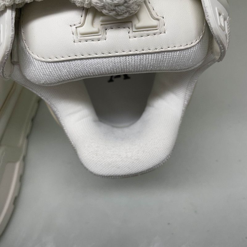 Louis Vuitton Louis Vuitton Trainer Maxi Low-Top Sneakers for Men -2508 Size US 9.5 / EU 42-43 - 7 Thumbnail
