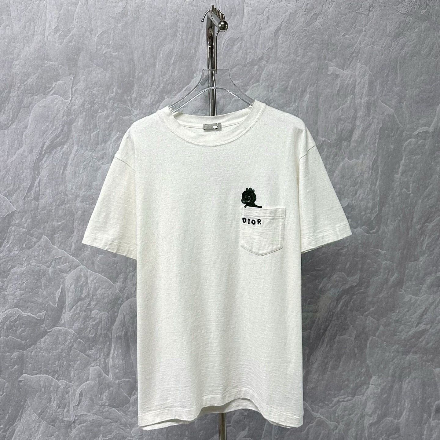 Dior dior embroidered dinosaur pocket t-shirt Size US XXL / EU 58 / 5 - 1 Thumbnail