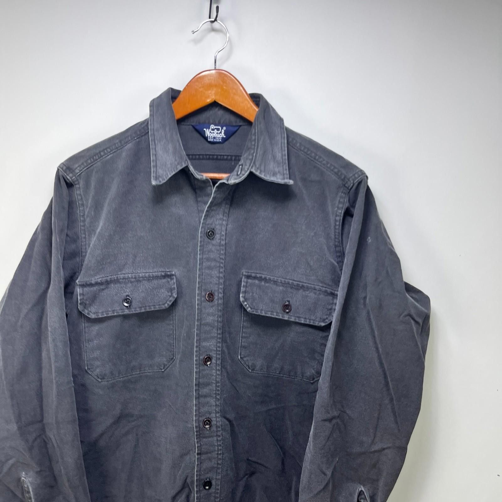 Woolrich Woolen Mills Vintage 80s Woolrich Sun Faded Blank Black Button Up Shirt Size US M / EU 48-50 / 2 - 2 Thumbnail