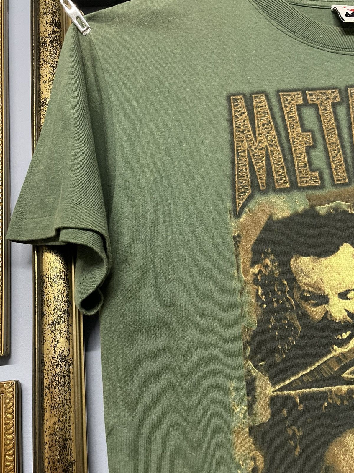Vintage Vintage 1998 Og Metallica Tour Single Stitch Sunfaded Tee Size US XL / EU 56 / 4 - 11 Thumbnail