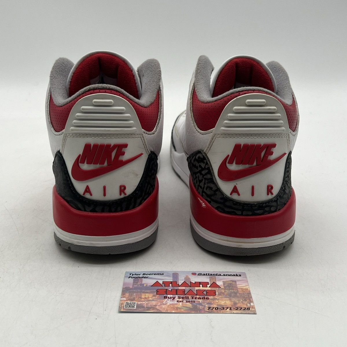 Jordan Brand Air Jordan 3 fire red Size US 9.5 / EU 42-43 - 3 Thumbnail