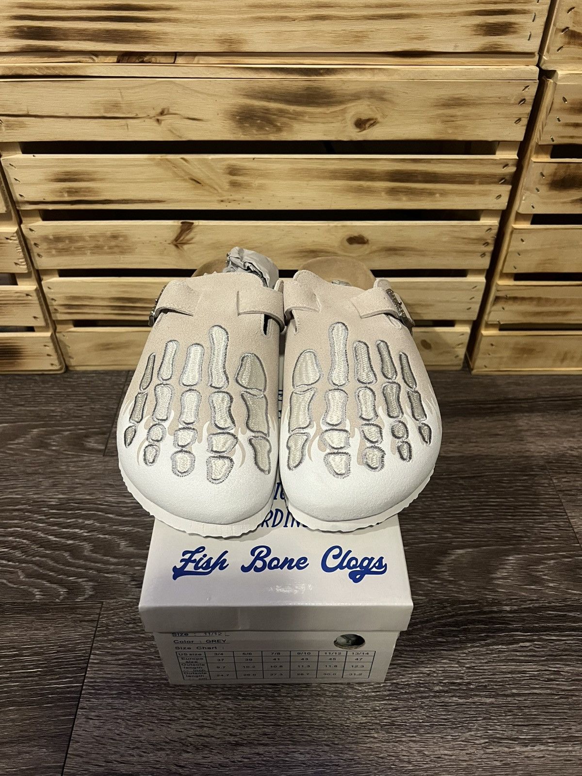 Other Octavious Marks Fish Bone Clogs Size 11/12 Brand New in Box Size US 11 / EU 44 - 1 Thumbnail