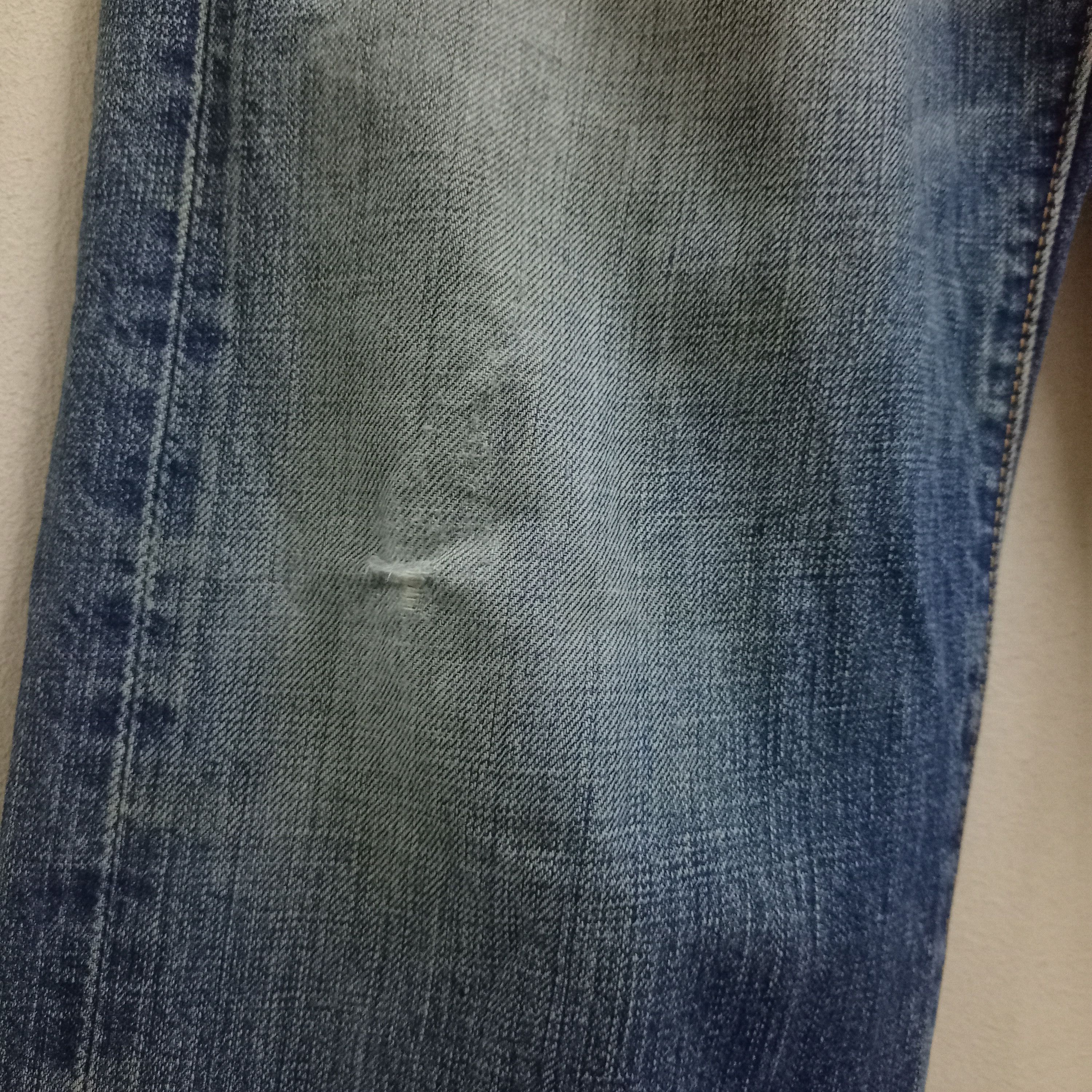 Levi's × Levi's Vintage Clothing Vintage 90s Levis 501 Faded Style Distressed Loose Jeans Size US 29 - 5 Thumbnail