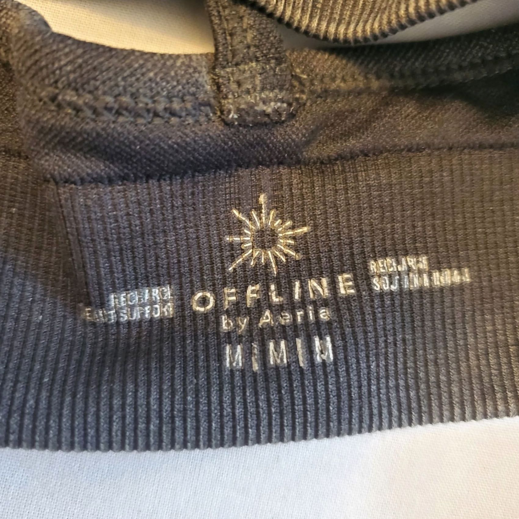 Vintage Aerie Offline Sports Bra Womens Medium Gray Racerback Yoga Gym Athleisure Size ONE SIZE - 4 Thumbnail