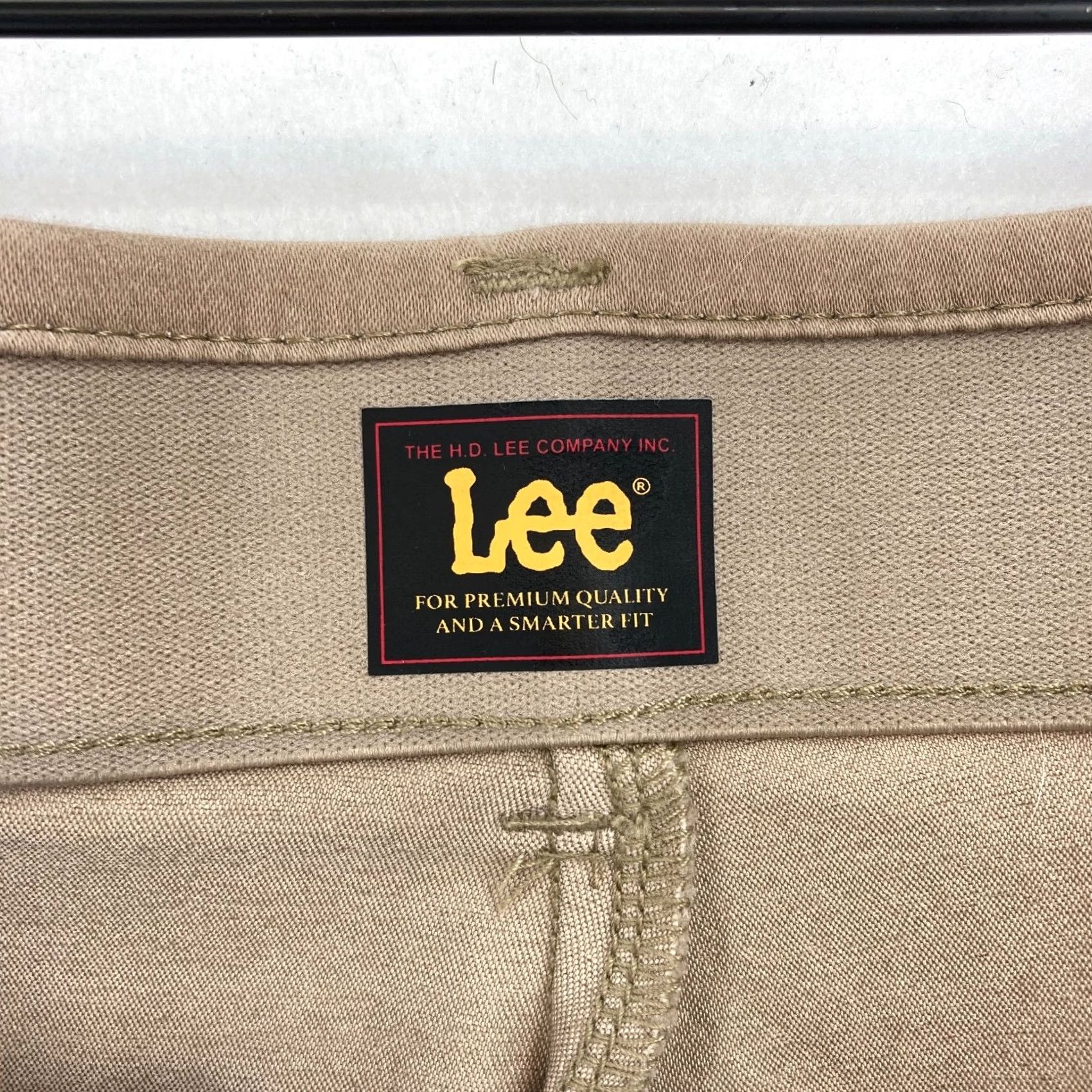 Lee Lee Chino Pants Women's 10 Straight Leg Brown Stretch Mid Rise Comfort Waistband Size 32" / US 10 / IT 46 - 6 Thumbnail