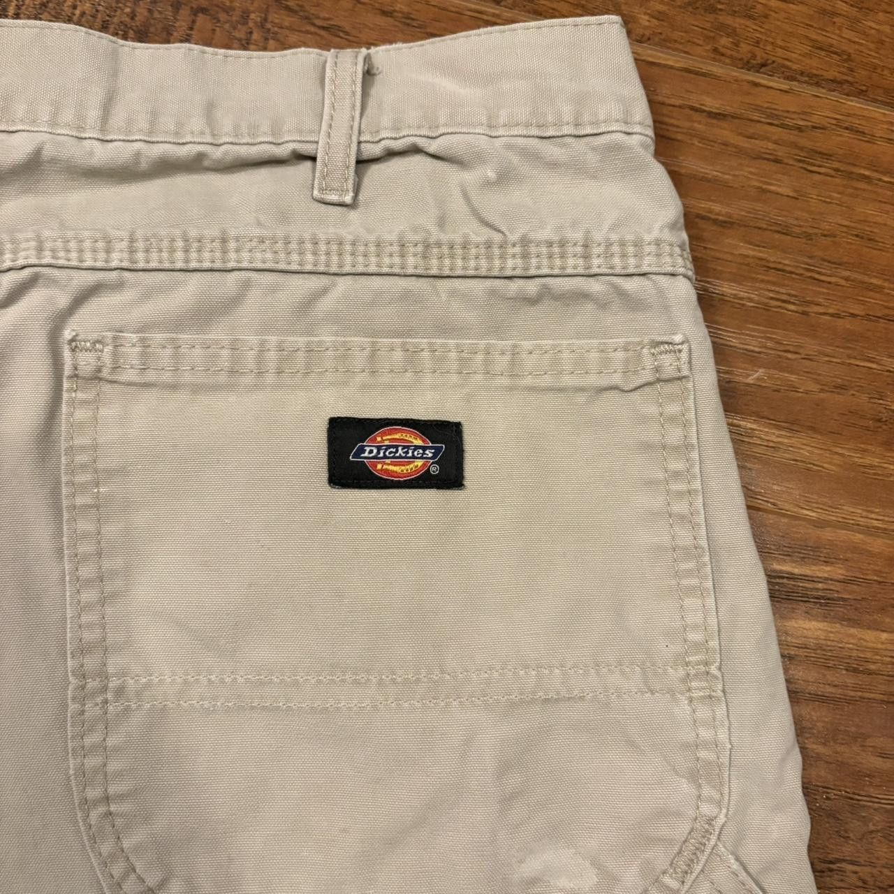 Dickies Crazy Vintage Y2K/2000s Dickies Paint Splatter Workwear Khaki Grunge Cargo Shorts! Size US 40 / EU 56 - 3 Thumbnail