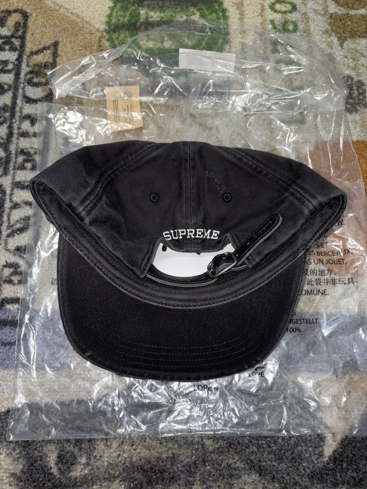 Supreme Supreme Distressed Script 6-Panel Hat Size ONE SIZE - 3 Thumbnail