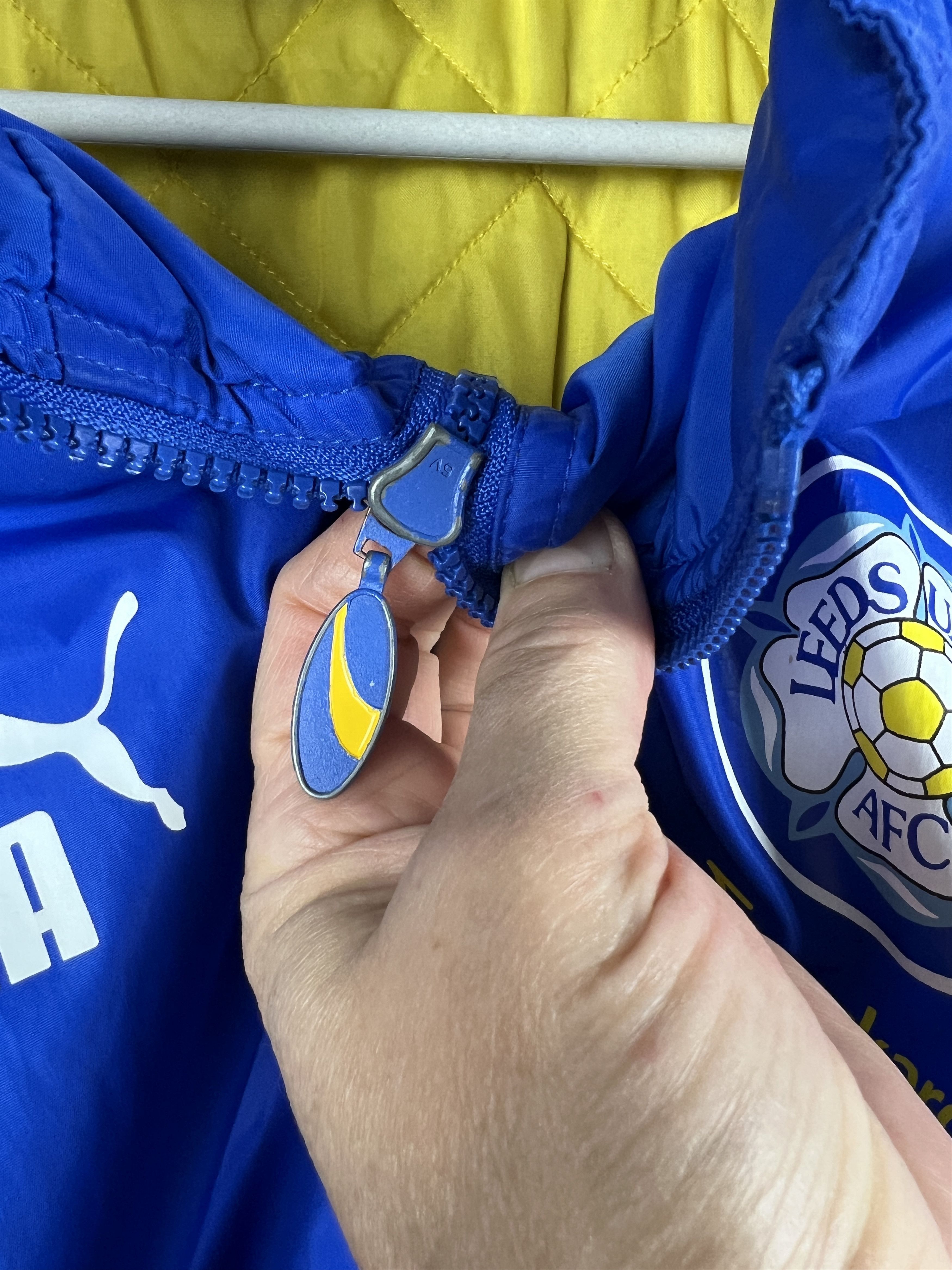 Puma Vintage 90's Puma Leeds United Football Padded Jacket Soccer Size US XL / EU 56 / 4 - 4 Thumbnail