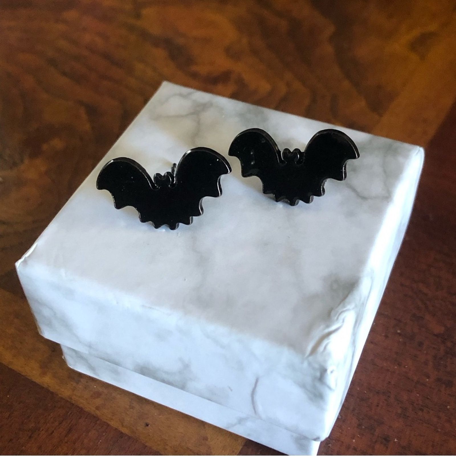 Jewelry Spooky Halloween black enamel bat with coffin earrings Size ONE SIZE - 5 Thumbnail