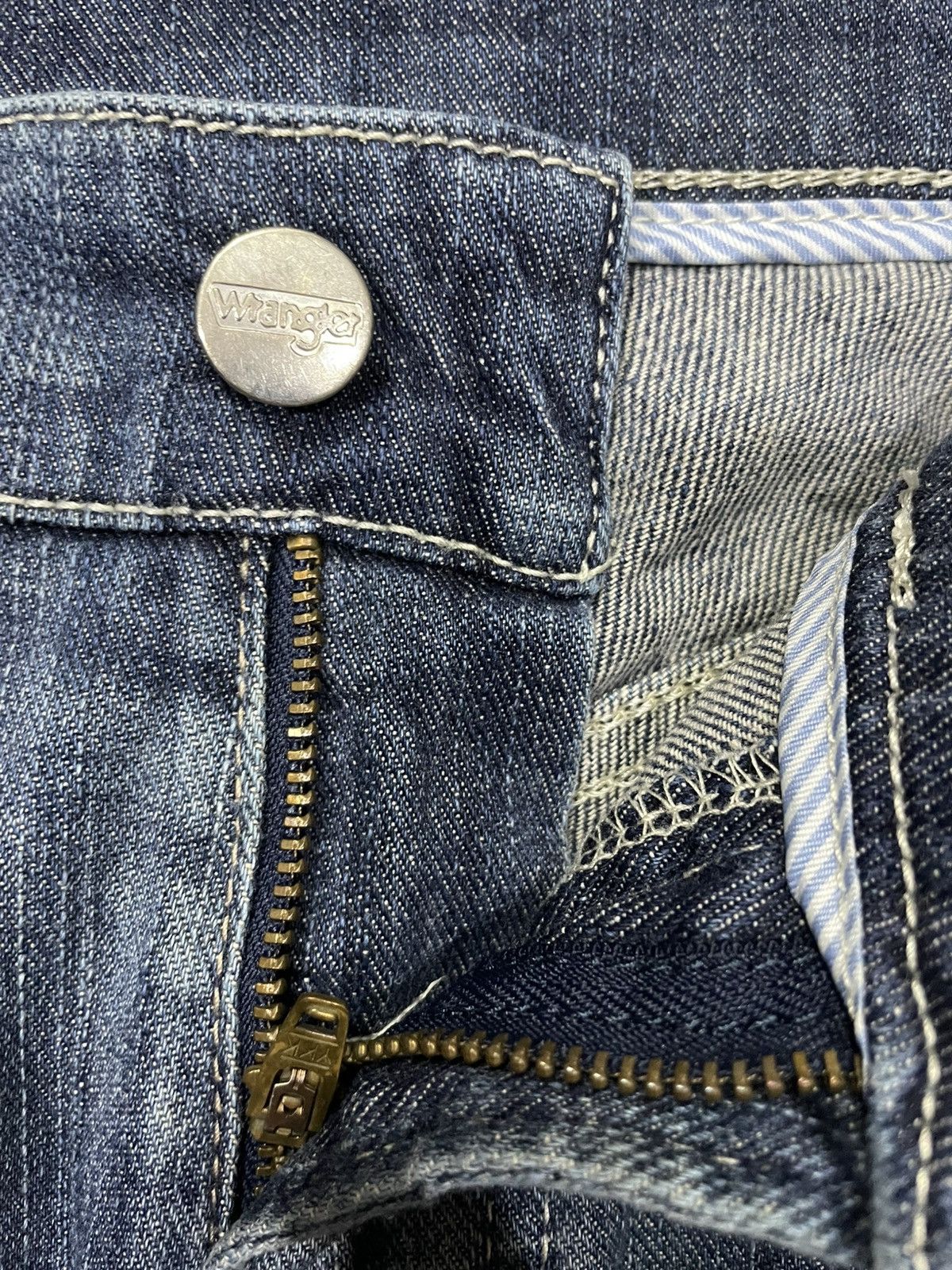 Wrangler Vintage Wrangler Distress Faded Denim Jeans Size US 32 / EU 48 - 7 Thumbnail