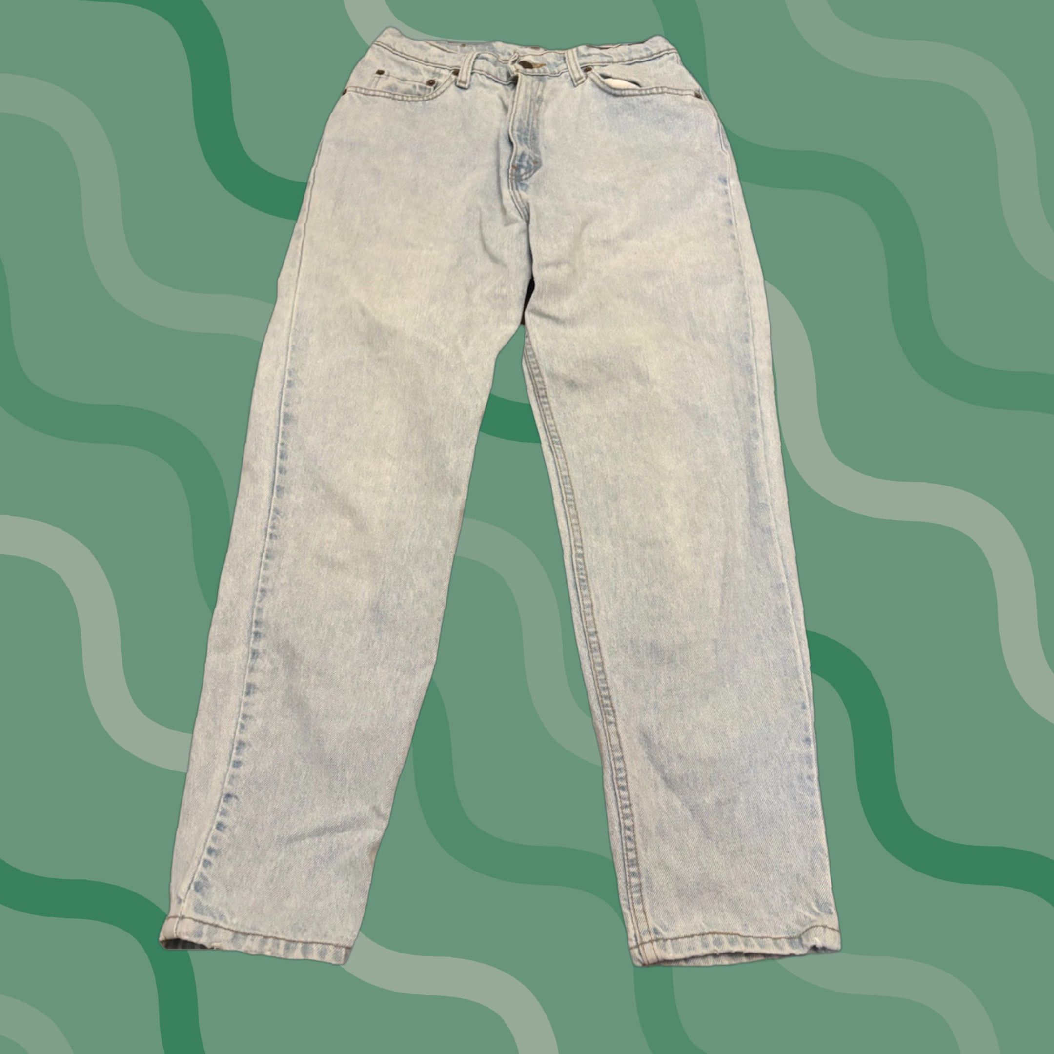 Levi's VINTAGE Levi's 521 Jeans Womens 12 Tapered Light Wash Blue Denim Jeans Womens 12 Levis 521 Tapered Fit Blue Denim Mens? Size 34" / US 12 / IT 48 - 1 Thumbnail