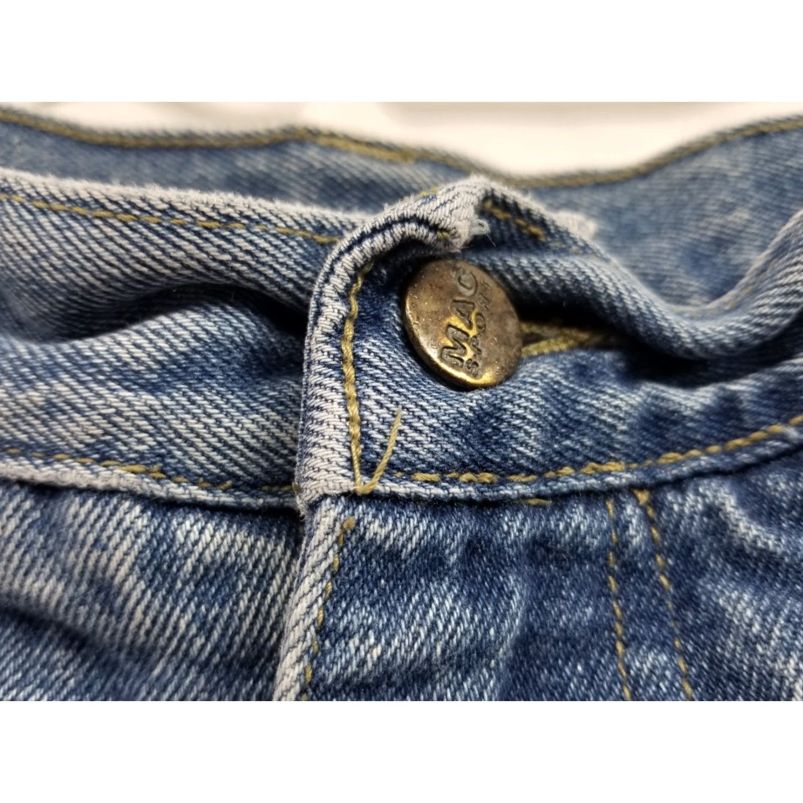 Vintage VINTAGE Mac Sport Jean Shorts Blue Denim Size Men's 46 Size US 30 / EU 46 - 4 Thumbnail
