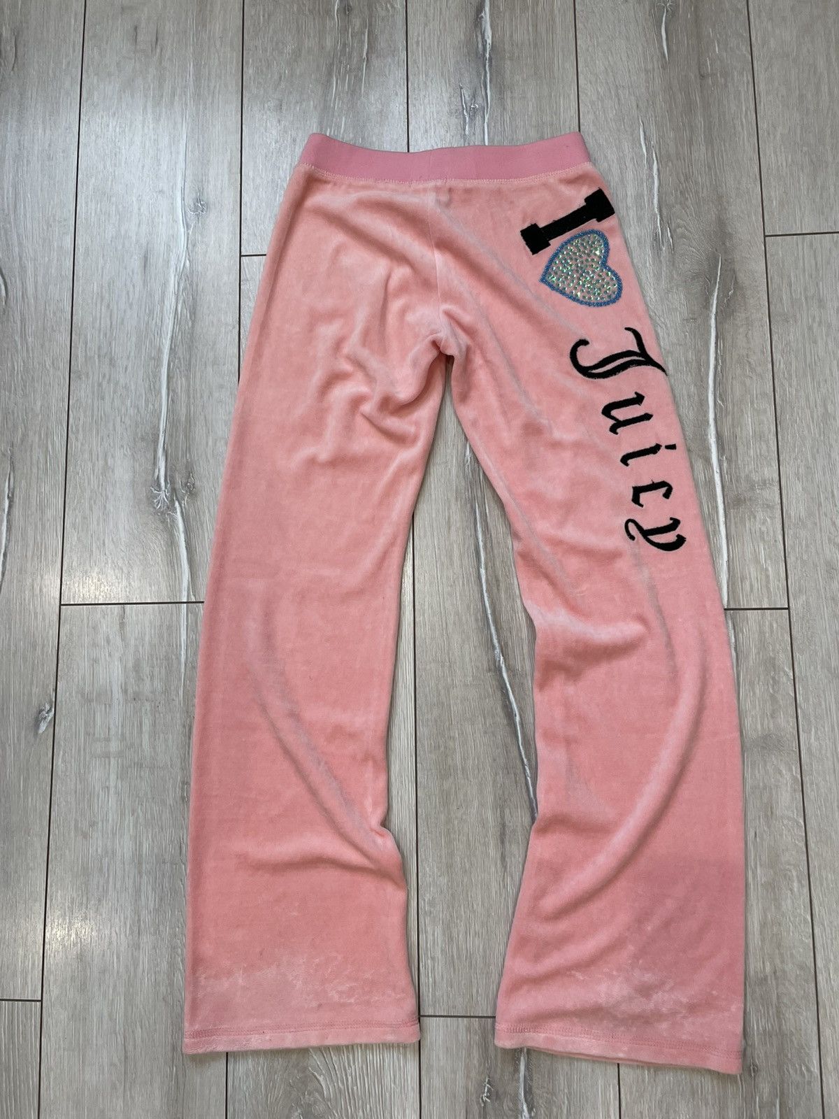 Juicy Couture Y2K Vintage Juicy Couture Pants Women Size S Pink Velvet Size 25" / US 0 / IT 36 - 1 Thumbnail